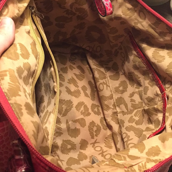 red/pink purse - Picture 2 of 2